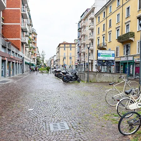 Piazza Gramsci Amazing Apartment With Balcony - Top Collection Milan Exterior photo